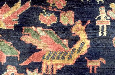 Inédit et exceptionnel Tapis Kurde - XIXème siècle (Gros Plan) Inédit et exceptionnel Tapis Kurde - XIXème siècle (Gros Plan)